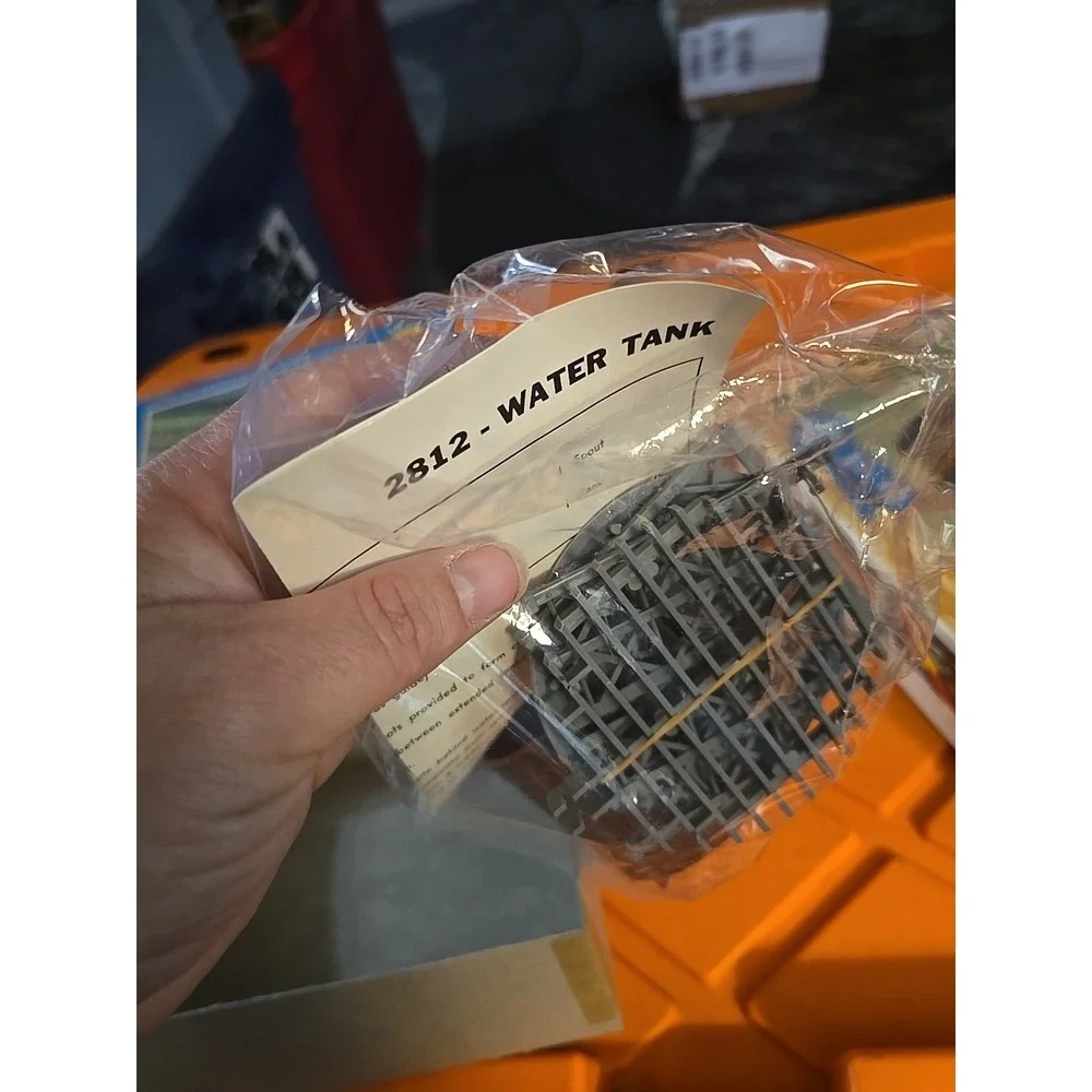 Vintage Factory Sealed Plasticville USA‎ Water Tank Structure 2812 Snap Fit